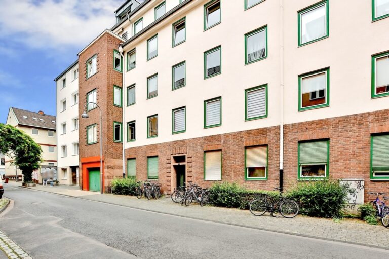 2 Zimmer Wohnung im Severinsviertel