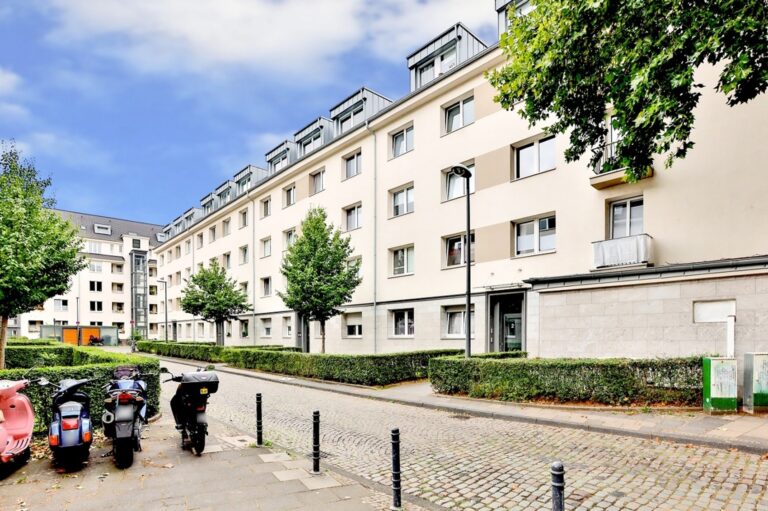 2 Zimmer Wohnung im Severinsviertel