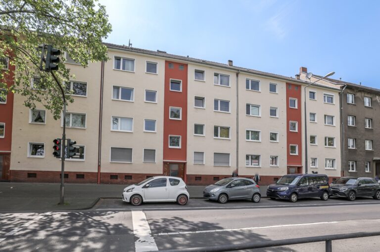 3 Zimmer Wohnung in Köln-Niehl