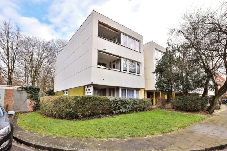3 Zimmer Wohnung in Köln-Niehl