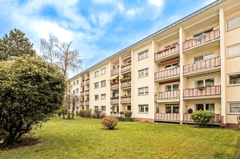 3 Zimmer Wohnung in Köln Nippes