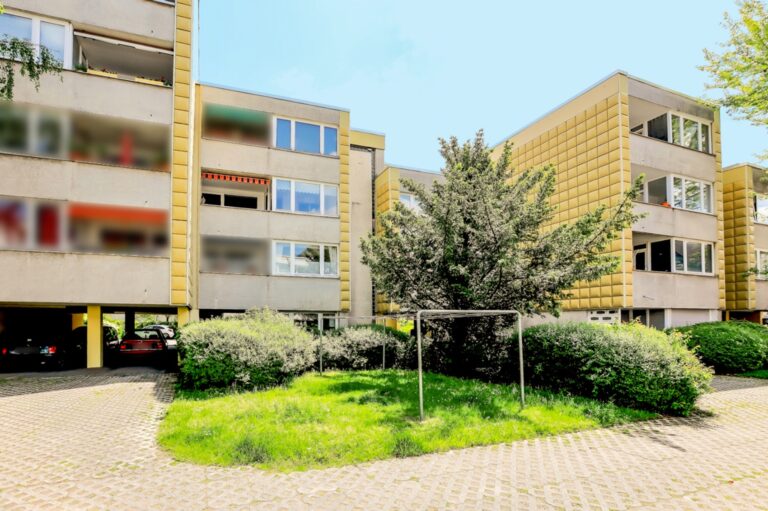 4 Zimmer Wohnung in Köln-Niehl