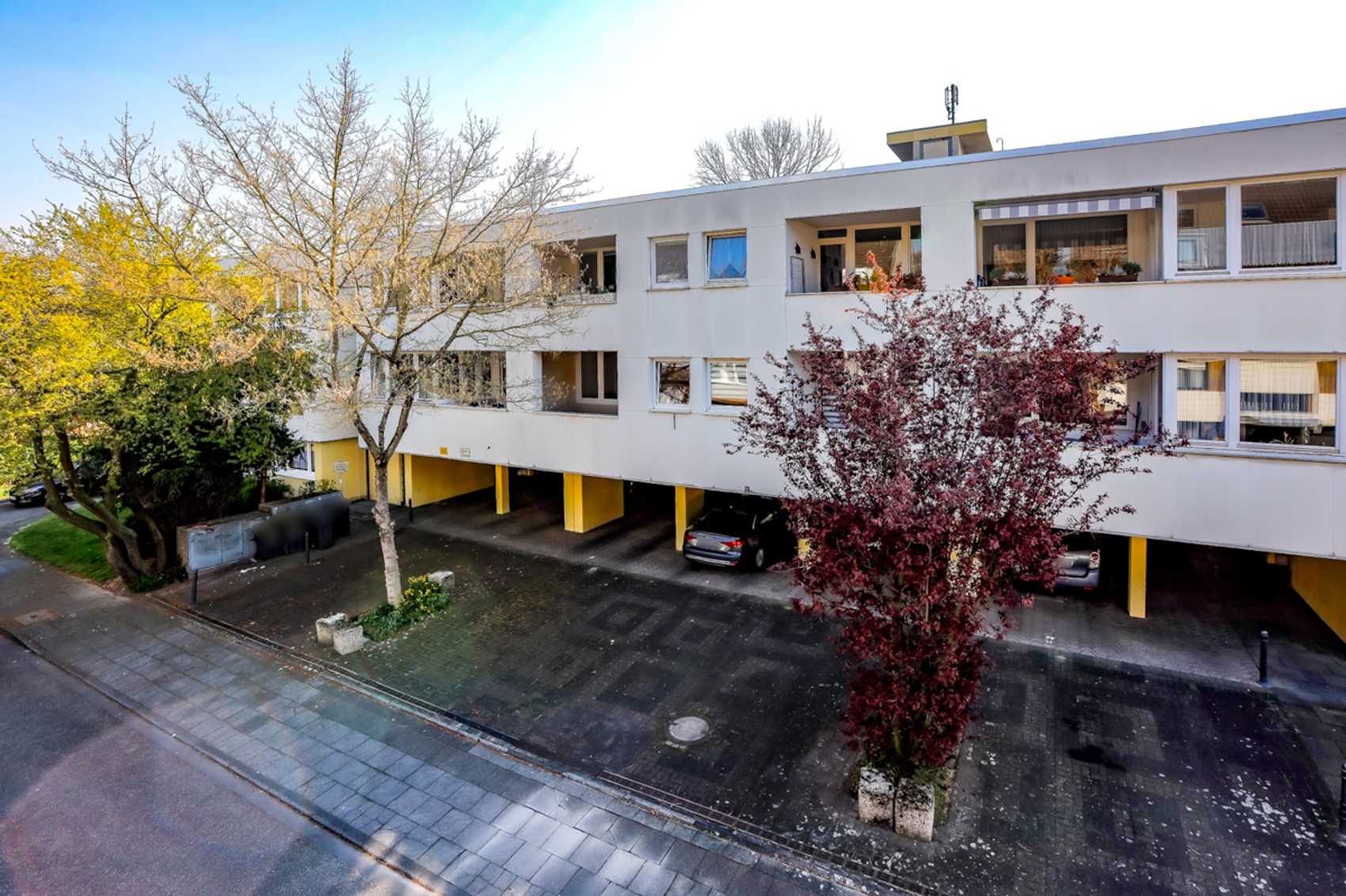 4 Zimmer Wohnung in Köln-Niehl Vorderseite
