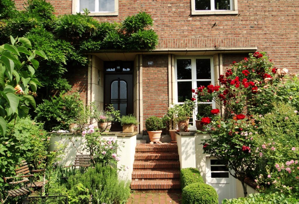 Etwa 25 % Prozent sind Parks und Wiesen: Der botanische Garten und die Flora, der Zoo und die Riehler Aue gehören dazu.