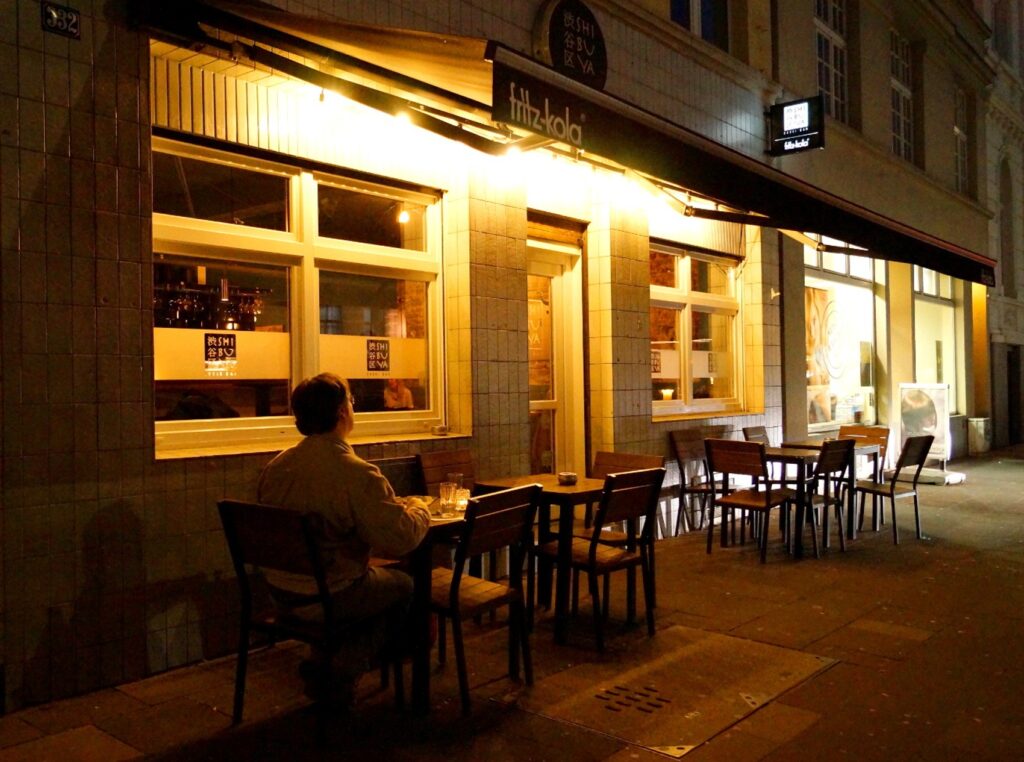 Früher gab es Eckkneipen, dann kamen viele Imbisse dazu und heute kann man in den diversen Restaurants in Nippes auch richtig gut essen gehen.