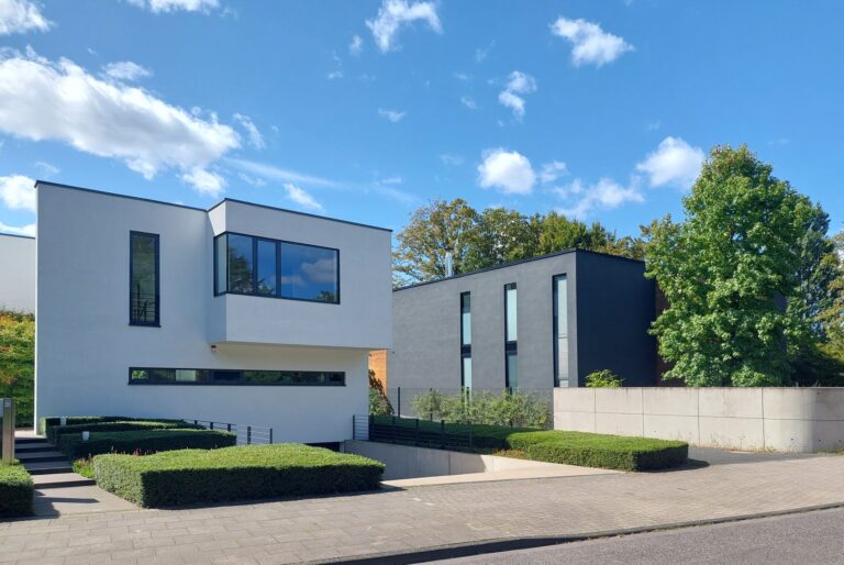 Sie suchen nach einem Immobilienmakler für Köln-Hahnwald der Ihr Haus oder Eigentumswohnung sicher und stressfrei verkaufen kann?