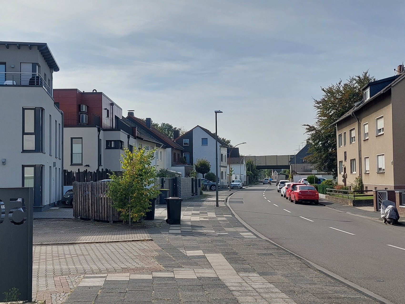 Sie suchen nach einem Immobilienmakler für Köln-Lind der Ihr Haus oder Eigentumswohnung sicher und stressfrei verkaufen kann?