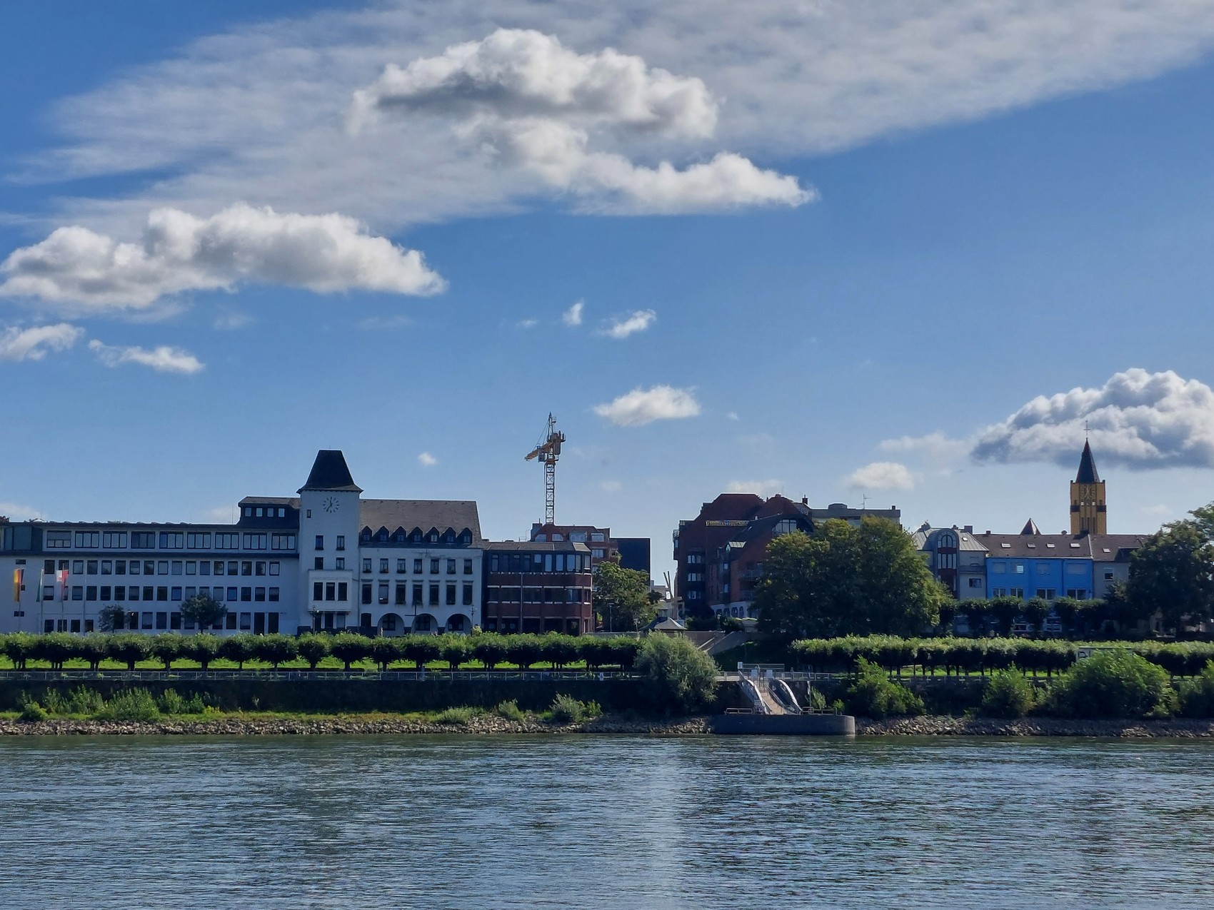 Sie suchen nach einem Immobilienmakler für Köln-Porz der Ihr Haus oder Eigentumswohnung sicher und stressfrei verkaufen kann?