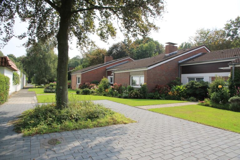 Sie suchen nach einem Immobilienmakler für Köln-Seeberg der Ihr Haus oder Eigentumswohnung sicher und stressfrei verkaufen kann?