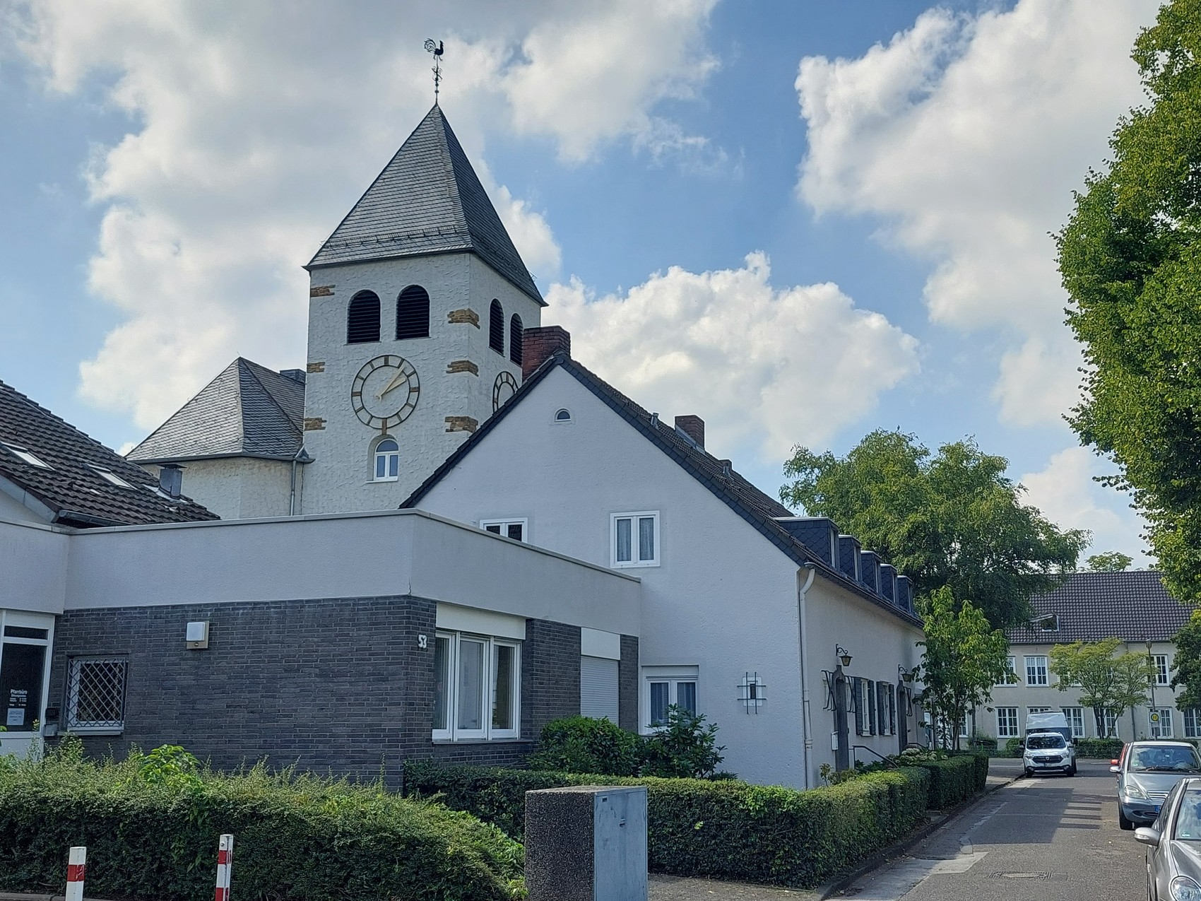 Sie suchen nach einem Immobilienmakler für Köln-Vogelsang der Ihr Haus oder Eigentumswohnung sicher und stressfrei verkaufen kann?