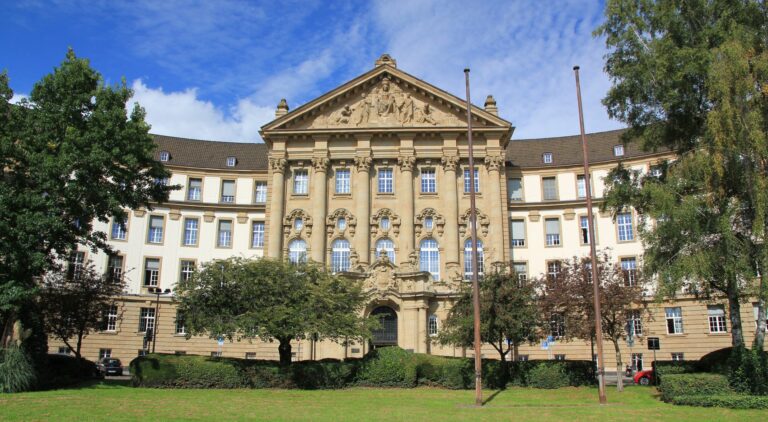 Sie suchen nach einem Immobilienmakler für Köln-Neustadt-Nord der Ihr Haus oder Eigentumswohnung sicher und stressfrei verkaufen kann?