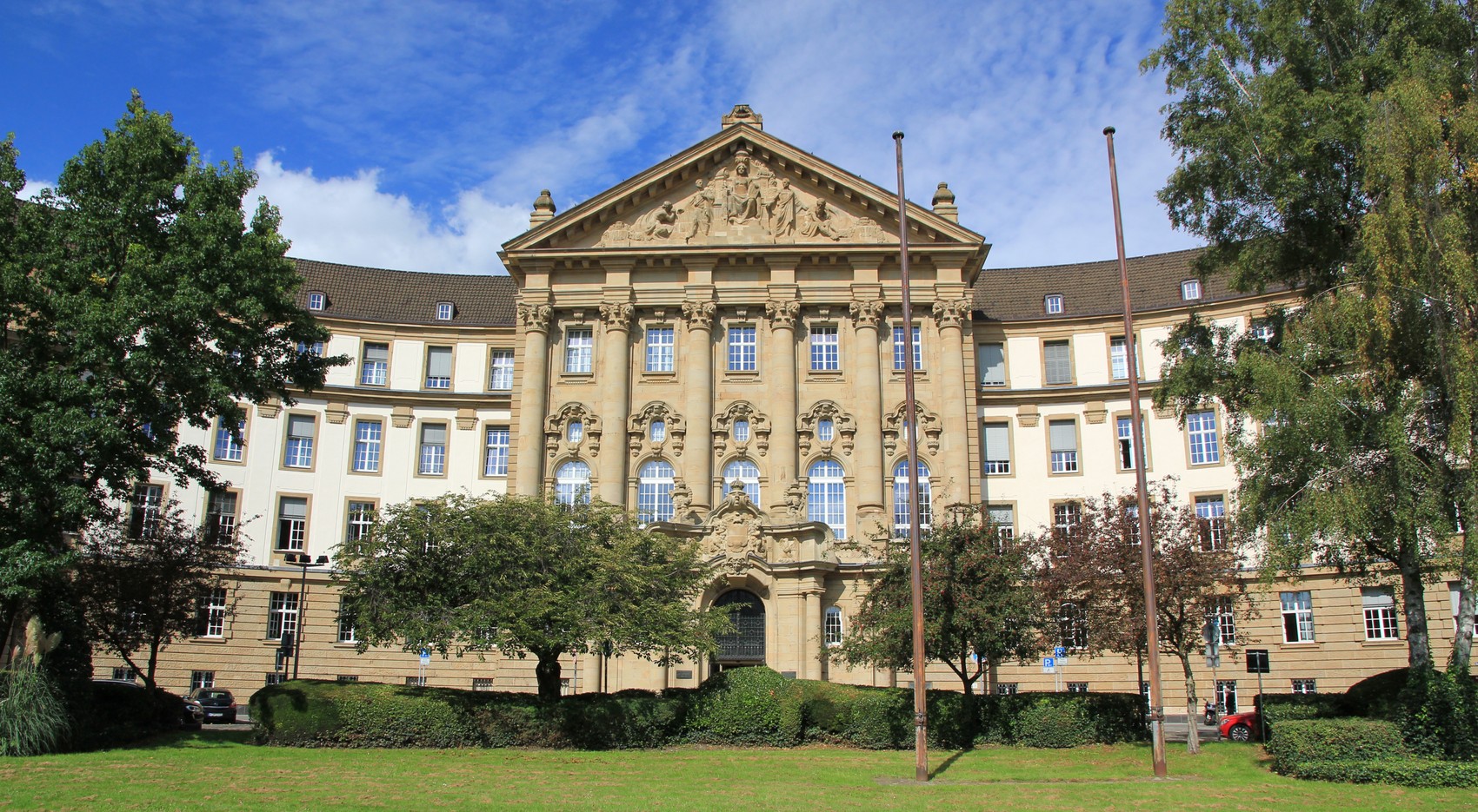 Sie suchen nach einem Immobilienmakler für Köln-Neustadt-Nord der Ihr Haus oder Eigentumswohnung sicher und stressfrei verkaufen kann?