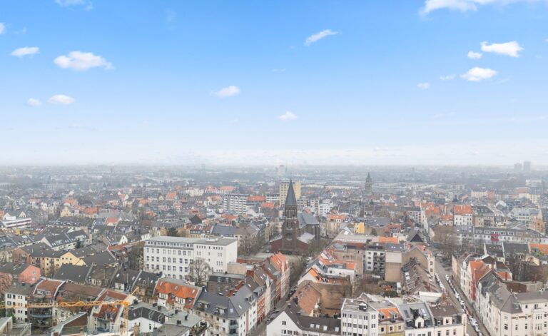 Sie suchen nach einem Immobilienmakler für Köln Nippes der Ihr Haus oder Eigentumswohnung sicher und stressfrei verkaufen kann?