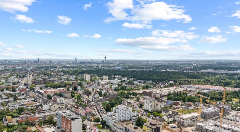 Sie suchen nach einem Immobilienmakler für Köln-Weidenpesch der Ihr Haus oder Eigentumswohnung sicher und stressfrei verkaufen kann?