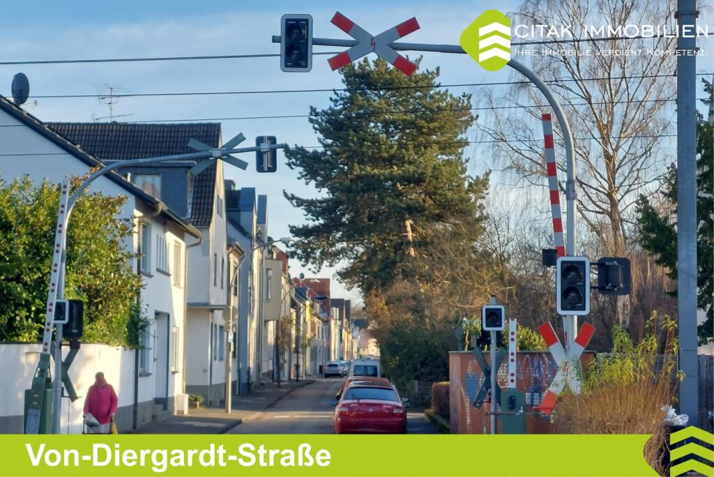 Sie suchen nach einem Immobilienmakler für Köln-Dünnwald der Ihr Haus oder Eigentumswohnung verkaufen kann? Oder Sie möchten eine Immobilie kaufen?