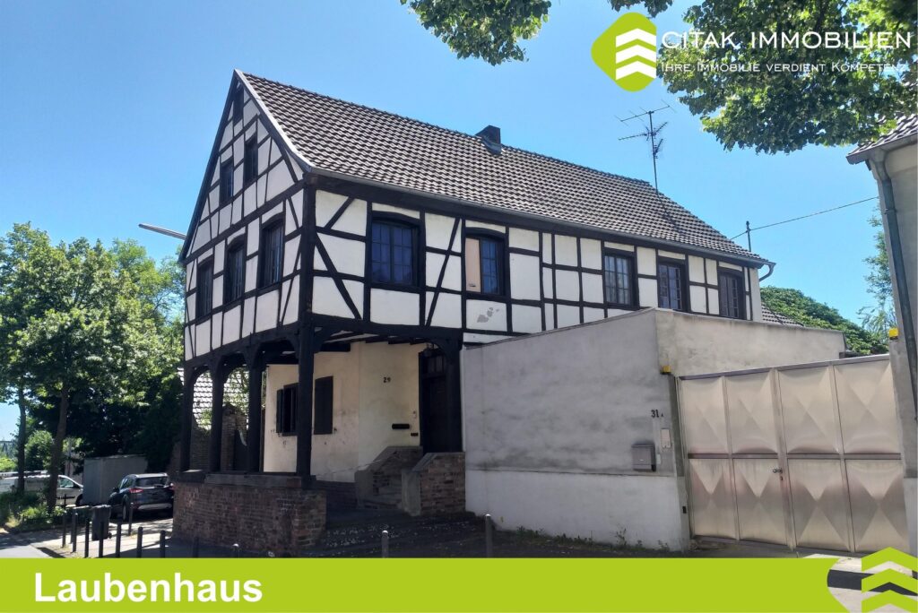 Sie suchen nach einem Immobilienmakler für Köln-Godorf der Ihr Haus oder Eigentumswohnung sicher und stressfrei verkaufen kann?