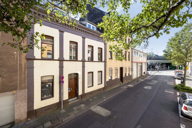 Mehrfamilienhaus in Köln-Kalk