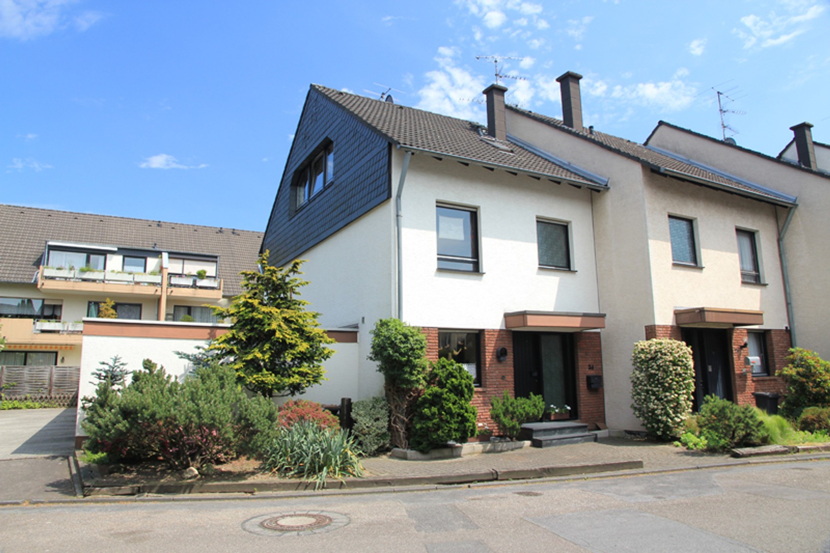 Reiheneckhaus VERKAUFT