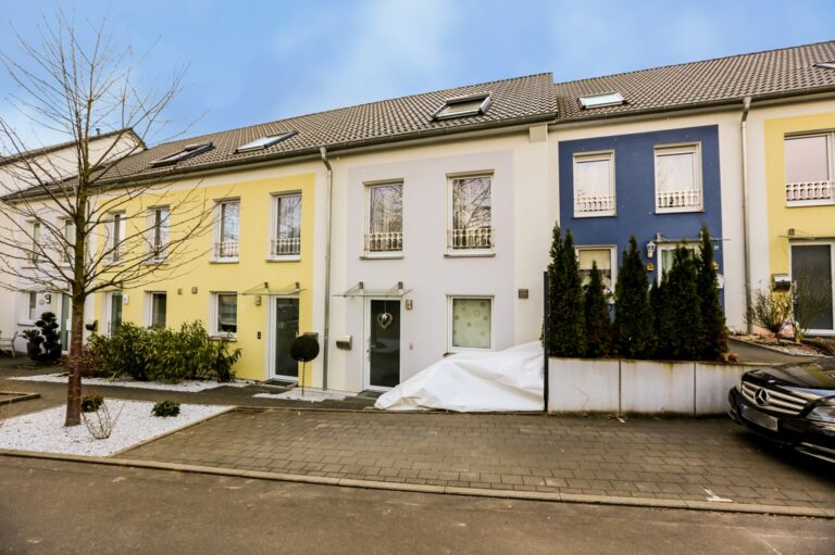 Reihenhaus in Köln-Esch-Auweiler