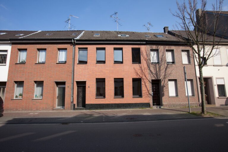 Stadthaus in Krefeld-Hüls-VERKAUFT
